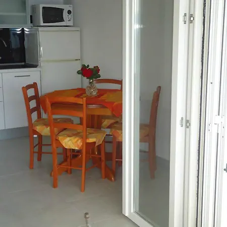 Apartament Vera Mimice