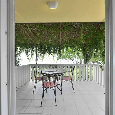 Vera Apartament